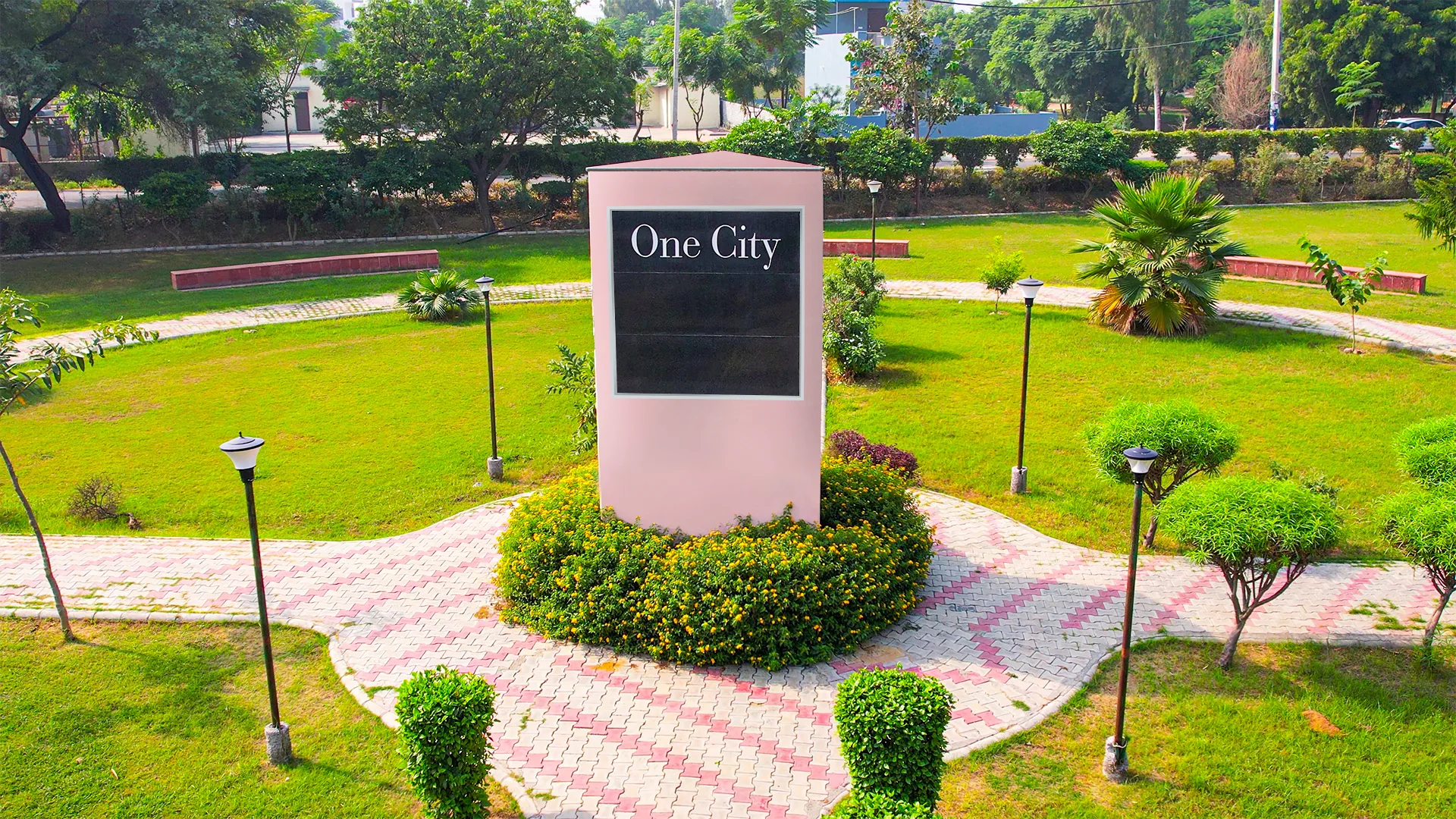 ONE City